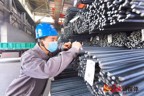 河鋼唐鋼“五一”堅(jiān)守崗位 精準(zhǔn)對(duì)接客戶需求，全力保障訂單兌現(xiàn)